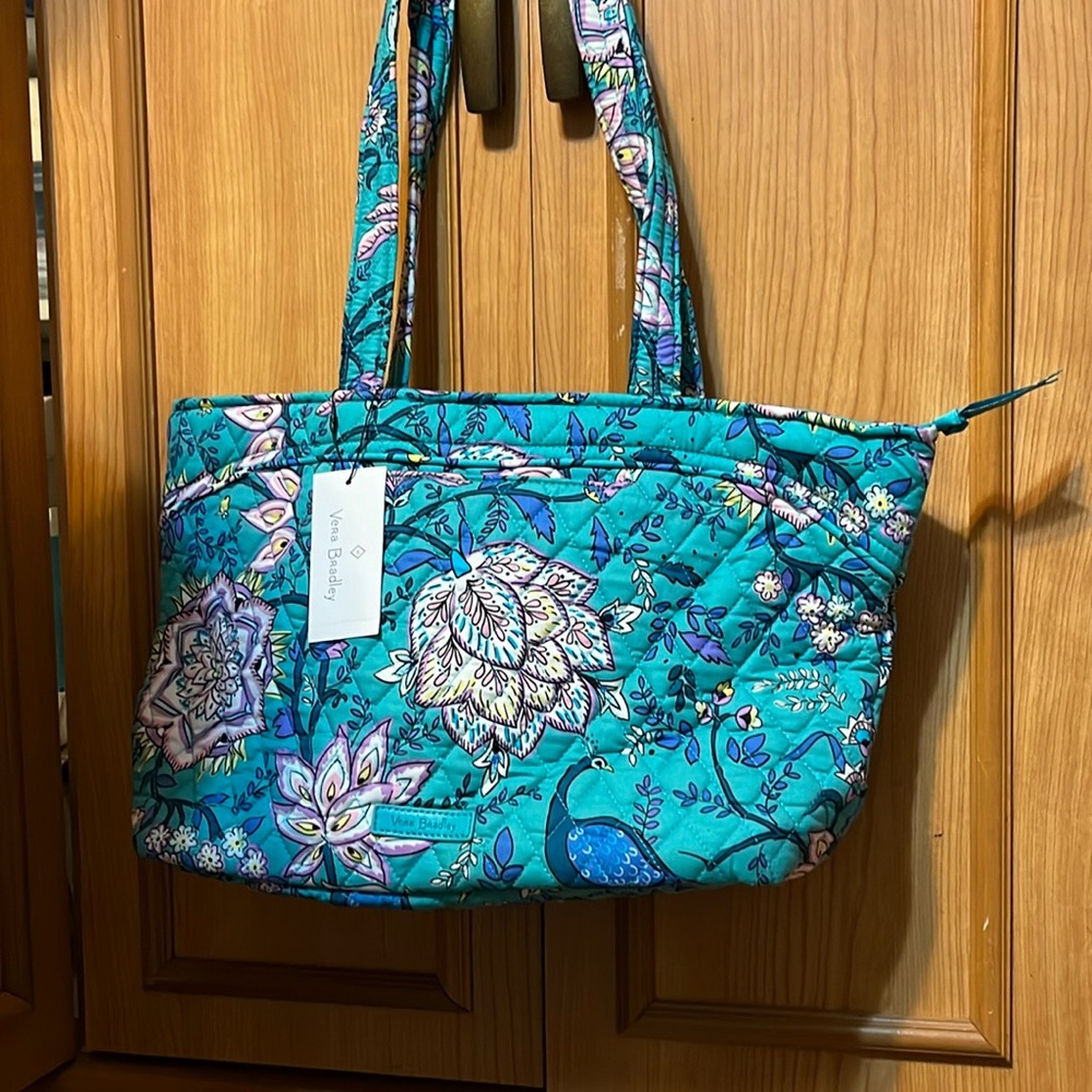 Vera Bradley multicolor floral purse
